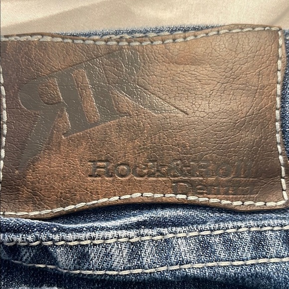 Rock and roll cowboy relaxed Fit Blue Jeans with Distressed Look - Picture 7 of 9